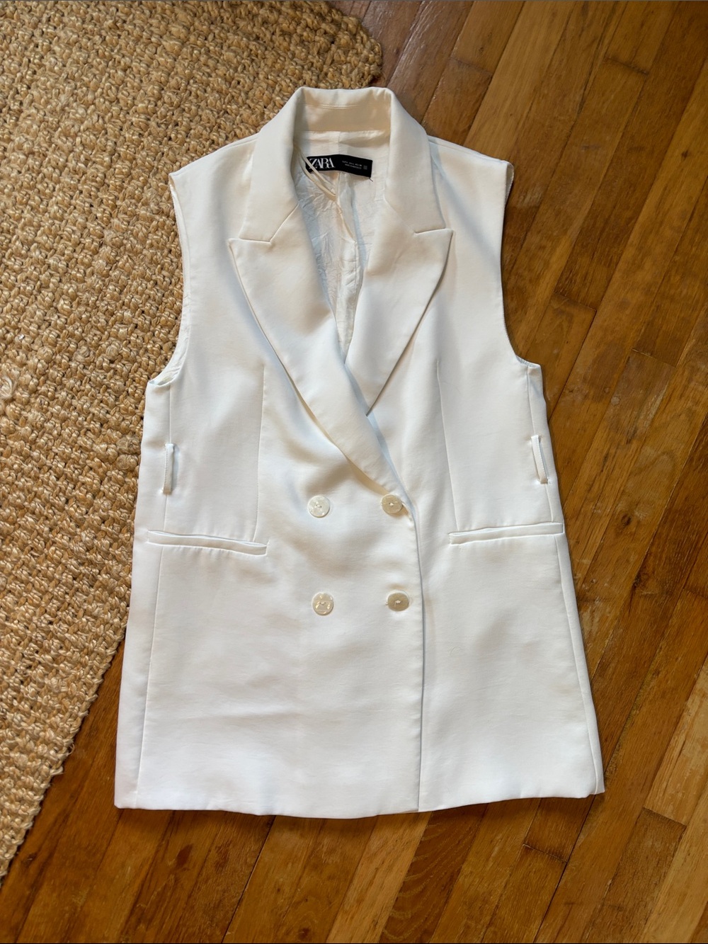 Zara White Double-Breasted Sleeveless Blazer Vest